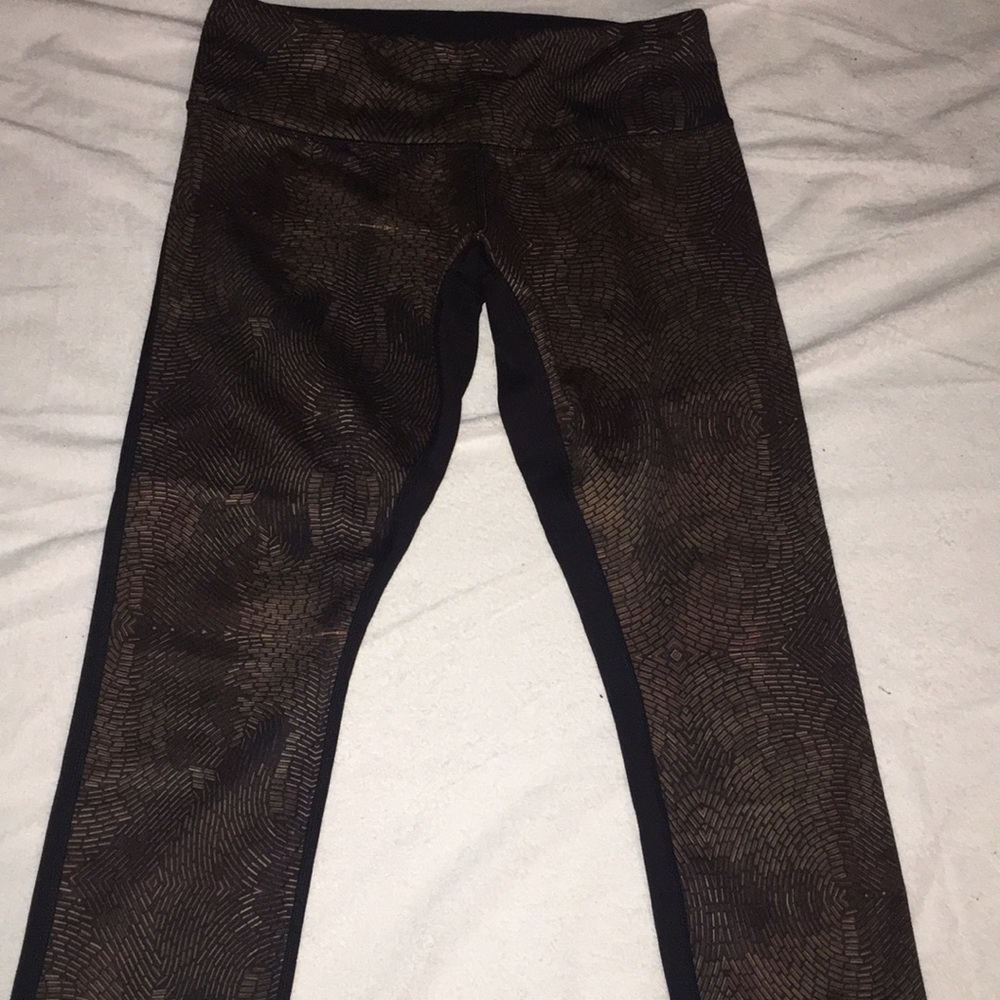 Lululemon Capris leggings